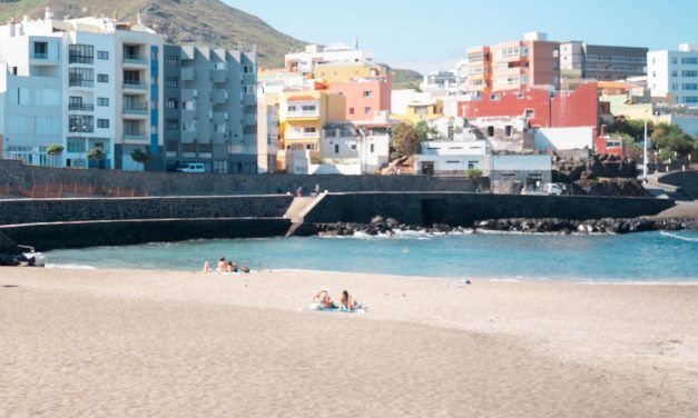 La Laguna reabre este lunes la playa de Bajamar con garantías de seguridad para el disfrute de los bañistas