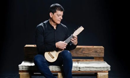 Benito Cabrera cierra la temporada del Teatro Leal con un recital de timple