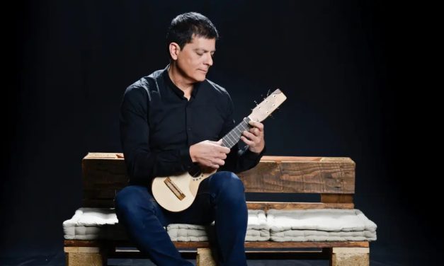 Benito Cabrera cierra la temporada del Teatro Leal con un recital de timple