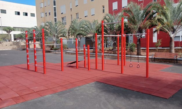 La Laguna habilita una zona de calistenia en el parque de Las Tabaibas