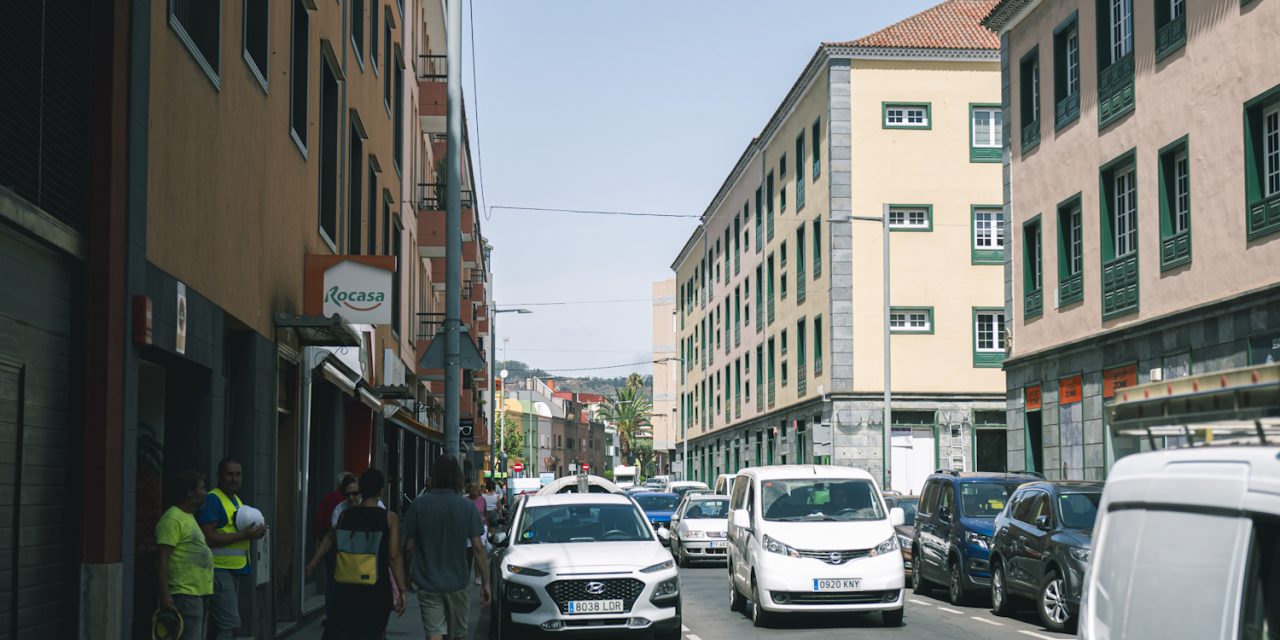 El Ayuntamiento iniciará hoy lunes los trabajos de mejora de la calle 6 de Diciembre