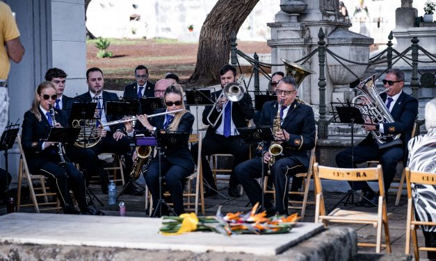 El Ayuntamiento de La Laguna programa recitales musicales en sus cementerios por el Día de la Madre