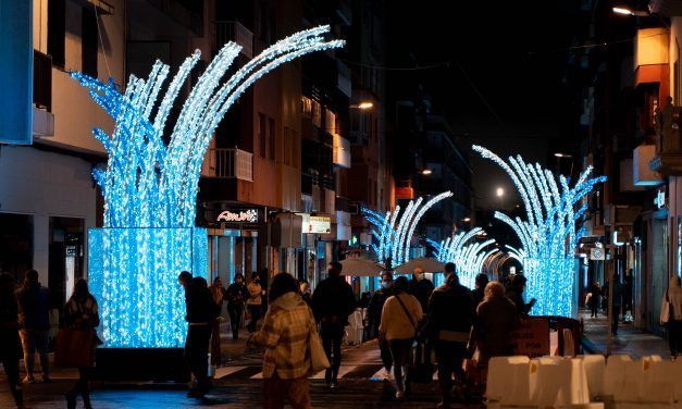 La Laguna enciende la Navidad de forma simultánea en todos sus barrios y pueblos para evitar aglomeraciones