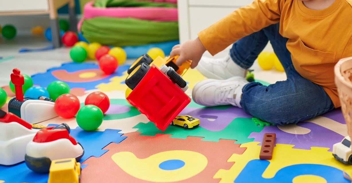 La Laguna acuerda remunicipalizar la escuela infantil municipal de San Matías y conforma una red local de 0 a 3 años 100% pública
