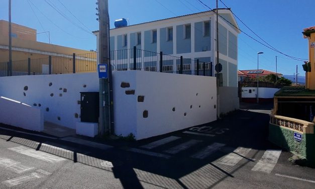 La Asociación ‘La escuelita de Garimba’ comienza su actividad y recupera la Fiesta de la Cruz en este barrio de Guamasa