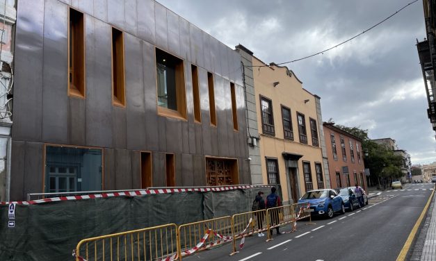 Urbanismo informa de que el nuevo edificio de la calle Nava y Grimón cumple con la normativa vigente