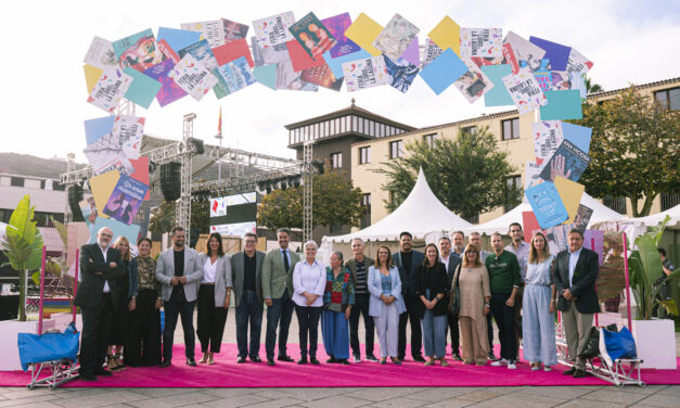 La gran fiesta del libro de Canarias abre sus puertas durante cuatro días en la plaza del Cristo de La Laguna