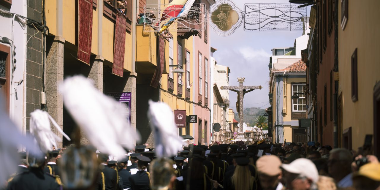 La Laguna ultima los preparativos para vivir este lunes su jornada grande de las Fiestas del Cristo 2026