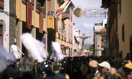 La Laguna ultima los preparativos para vivir este lunes su jornada grande de las Fiestas del Cristo 2026