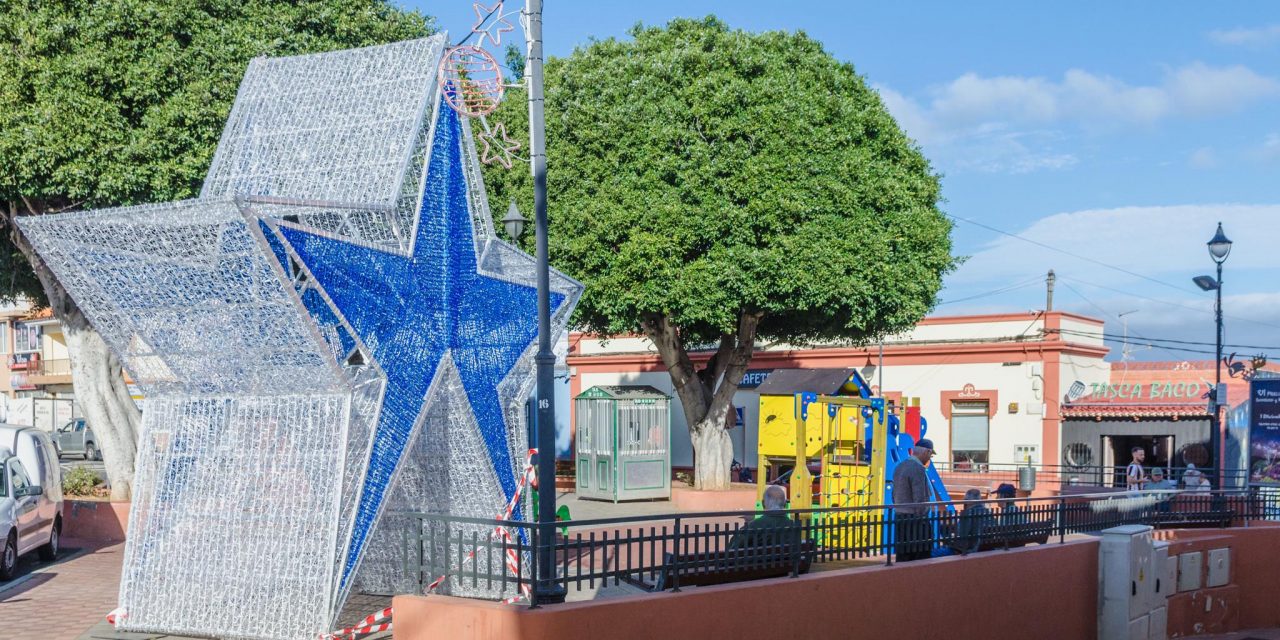 Los encendidos navideños se extienden a los barrios y pueblos de La Laguna