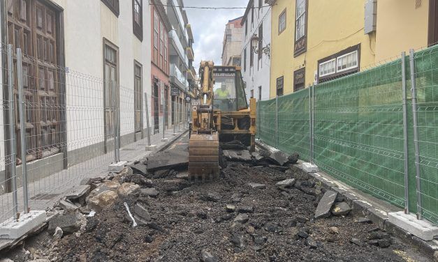 El Ayuntamiento inicia las obras para ganar casi 2.000 metros cuadrados peatonales