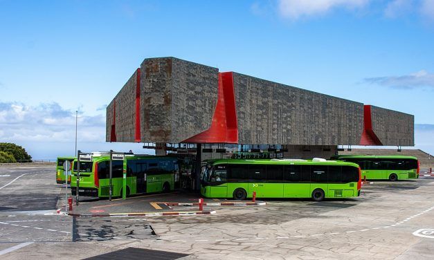 La Laguna refuerza el servicio de guaguas a Anaga durante Semana Santa para reducir el tráfico en el Parque Rural