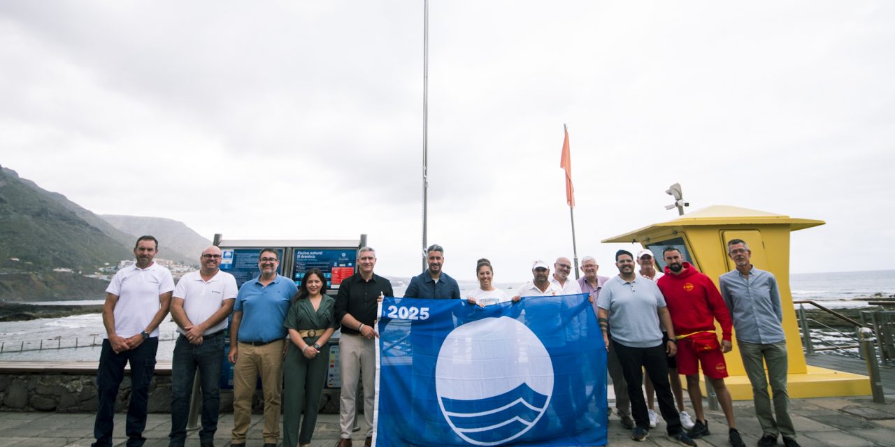 El litoral lagunero luce tres nuevas banderas azules en las piscinas naturales de Jóver, Bajamar y Punta del Hidalgo