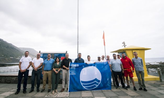 El litoral lagunero luce tres nuevas banderas azules en las piscinas naturales de Jóver, Bajamar y Punta del Hidalgo