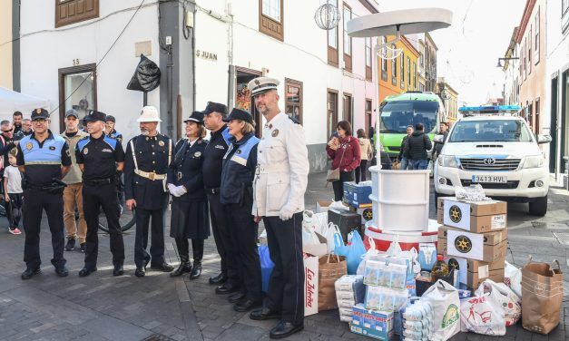 La Policía Local recupera este viernes su tradicional recogida de alimentos para ayudar a las familias vulnerables