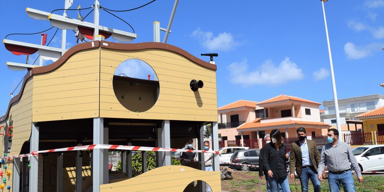 La Laguna da una nueva imagen al parque de Las Furnias para el disfrute toda la familia