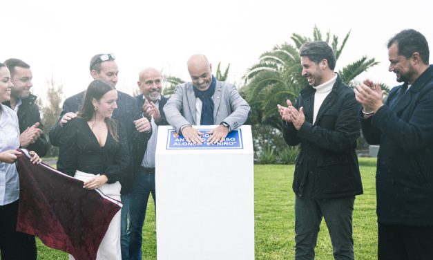 El parque de Las Furnias lleva desde hoy el nombre de Antonio Alonso Alonso ‘El Niño’