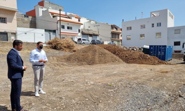 El Ayuntamiento inicia la construcción de una plaza de más de 1.000 metros cuadrados en La Piterita