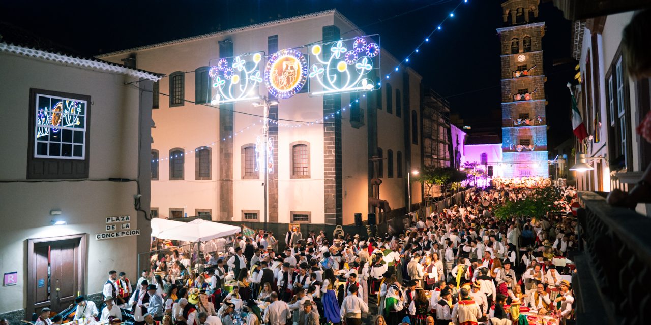 La Laguna vivirá hoy viernes un Baile de Magos histórico por San Benito Abad, con 680 mesas y tres ambientes