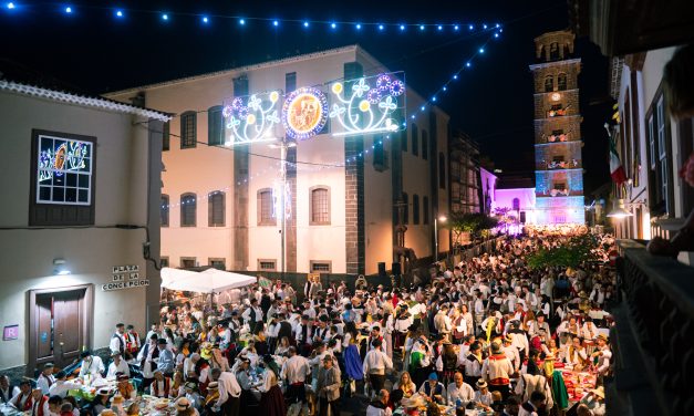 La Laguna vivirá hoy viernes un Baile de Magos histórico por San Benito Abad, con 680 mesas y tres ambientes