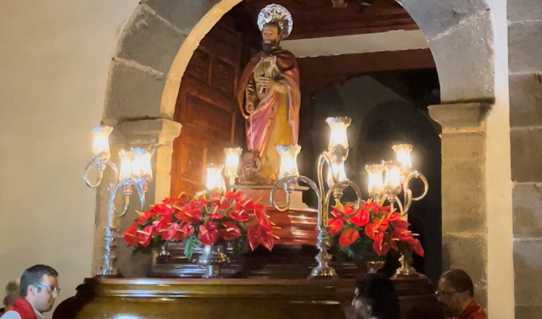 La Salida de San Bartolomé y el pregón anunciador marcan el comienzo de las fiestas de los Corazones de Tejina