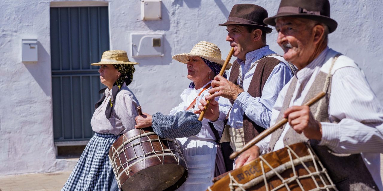 La romería de San Miguel de Geneto ha cumplido 35 años de tradición