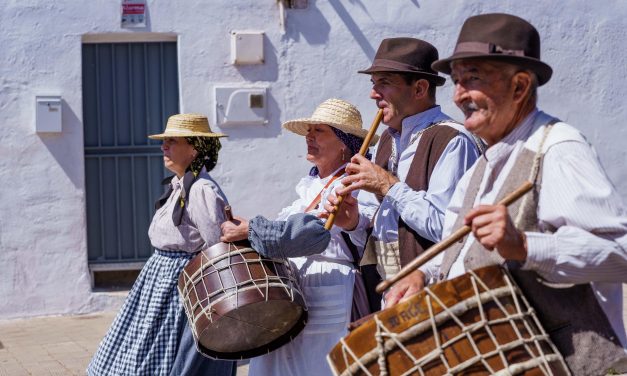 La romería de San Miguel de Geneto ha cumplido 35 años de tradición