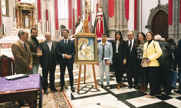 La Laguna inicia los preparativos para la celebración de la Semana Santa con la presentación del cartel de Hugo Pitti