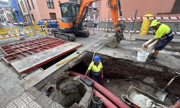 La Laguna avanza a buen ritmo las obras de mejora de saneamiento de los alrededores de la plaza de El Cristo