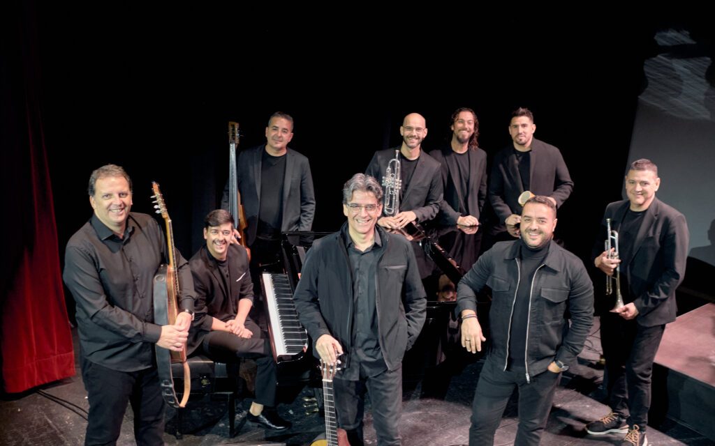 Troveros de Asieta celebra la Navidad a ritmo de son junto al pianista Polo Ortí y el cantante Chipi Chacón