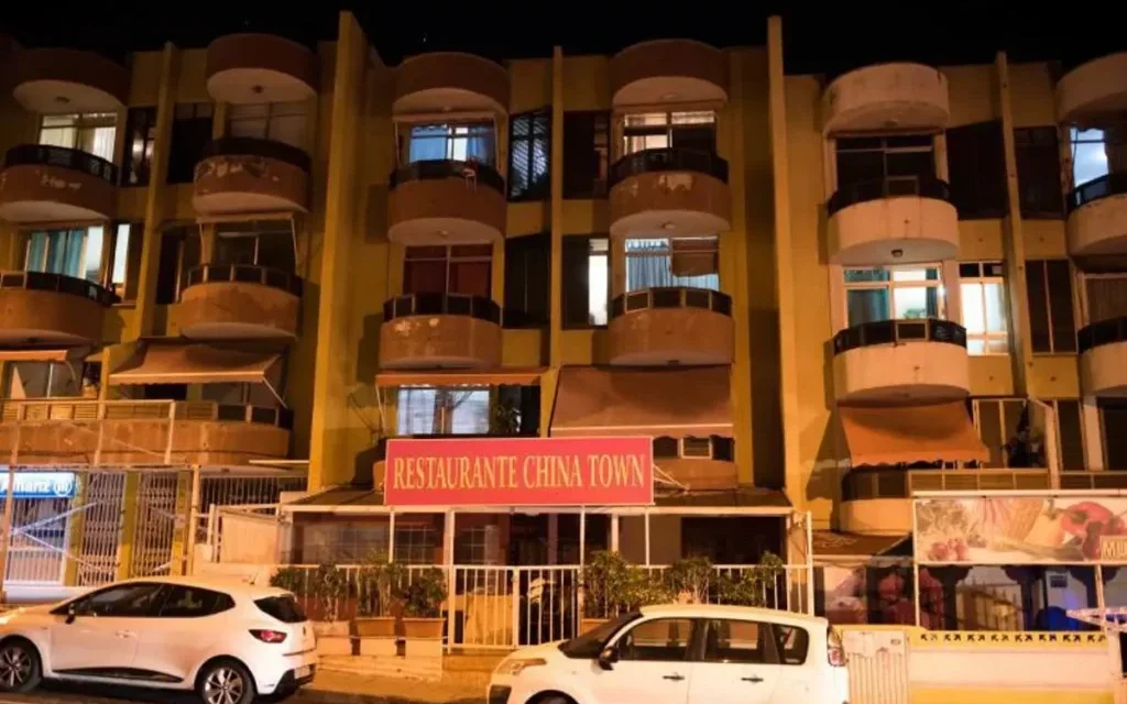 La Gerencia de Urbanismo ordena el desalojo cautelar del Edificio Dácil, en Bajamar, ante la falta de garantías de seguridad estructural