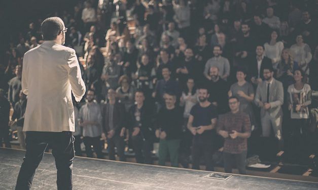 El Teatro Leal acoge la ceremonia de los Premios Gràffica 2021 dentro del TDWeek Design Hub Canarias